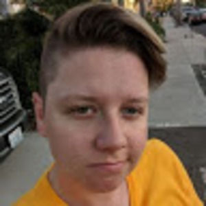 Meet your Posher, Steph